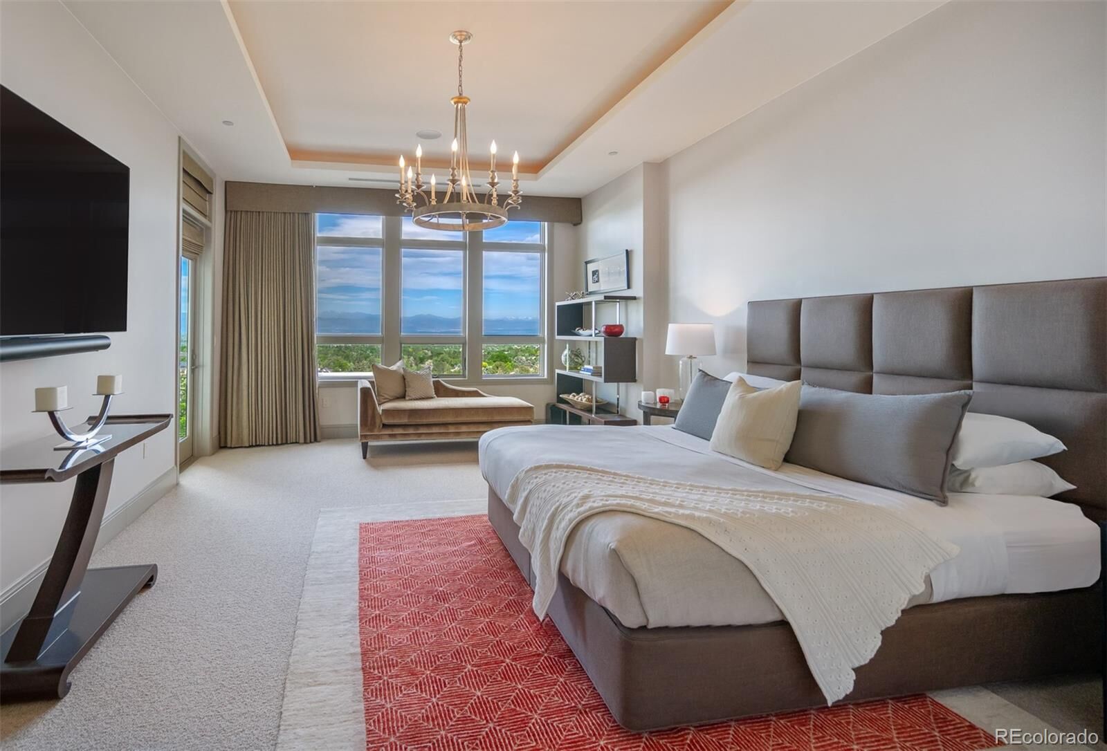 Property Photo: 5455 Landmark Place 809 CO 80111