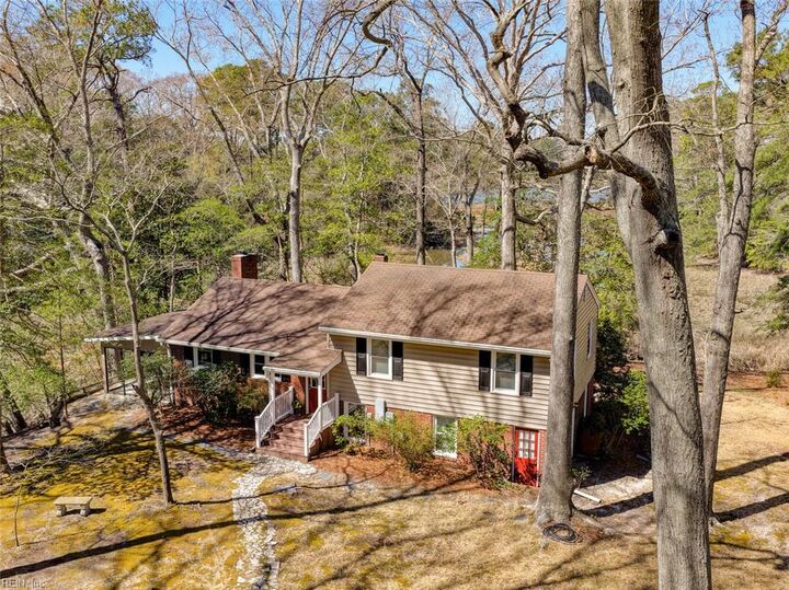 Property Photo: 1672 Tautog Rd VA 23433