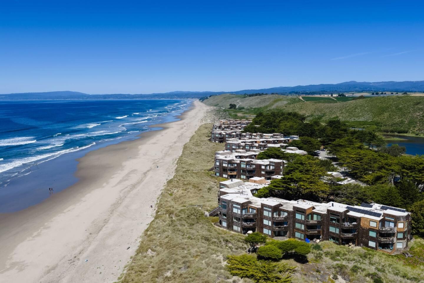 Property Photo:  101 Shell Drive 117  CA 95076 