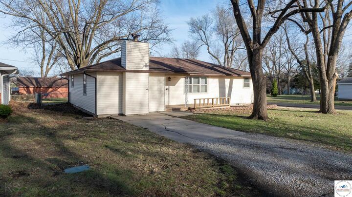 Property Photo:  917 S Monroe  MO 65301 