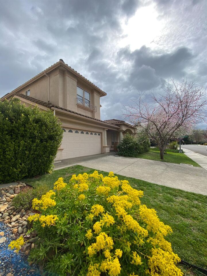 Property Photo: 1418 Yukon Street CA 95616