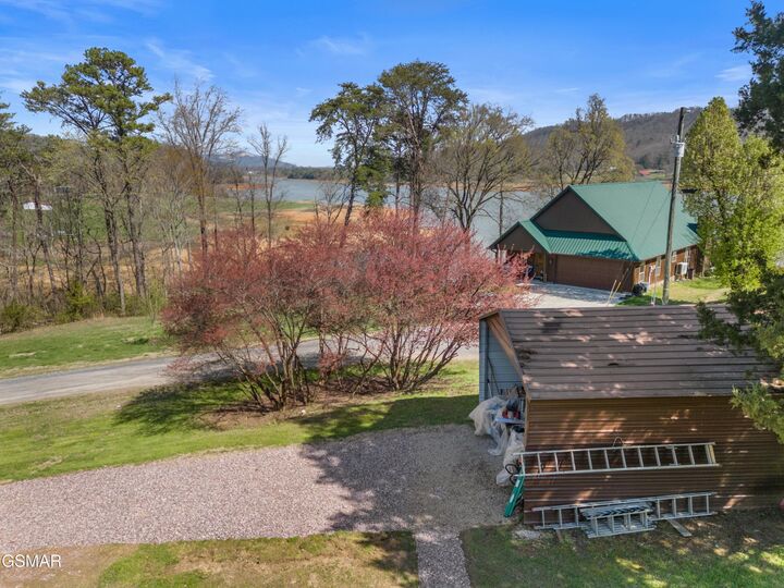 Property Photo:  164 Village Lane  TN 37708 