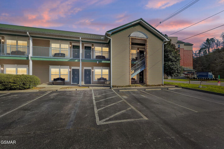 Property Photo:  2743 Colonial Drive  TN 37863 