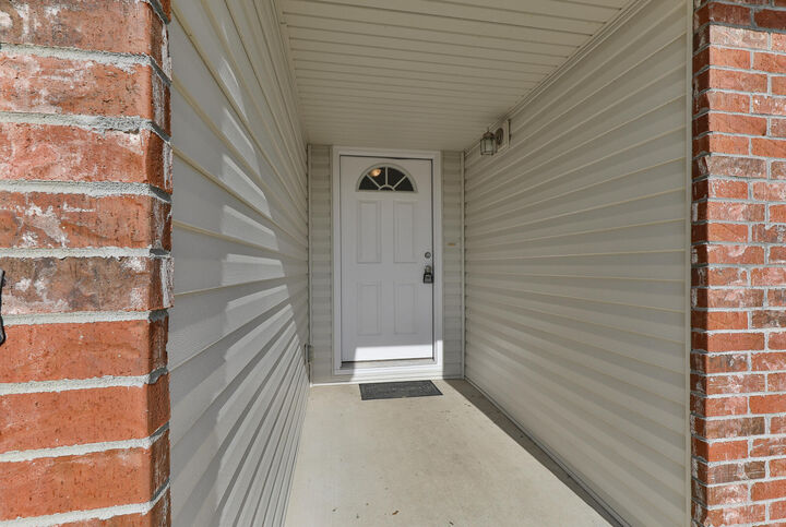 Property Photo:  551 S Elgin Avenue  MO 65613 