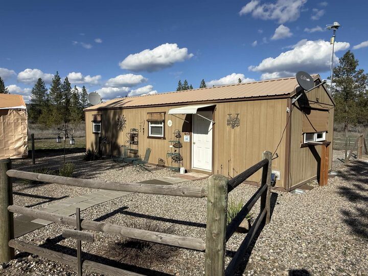 Property Photo:  48568 E Bull Run Rd  WA 99013 