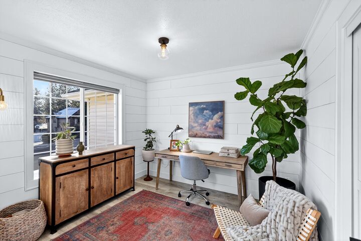 Property Photo:  1624 S Rocky Ridge Dr  WA 99212 