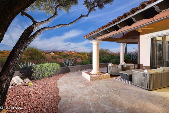 Property Photo:  5898 N Misty Ridge Drive  AZ 85718 