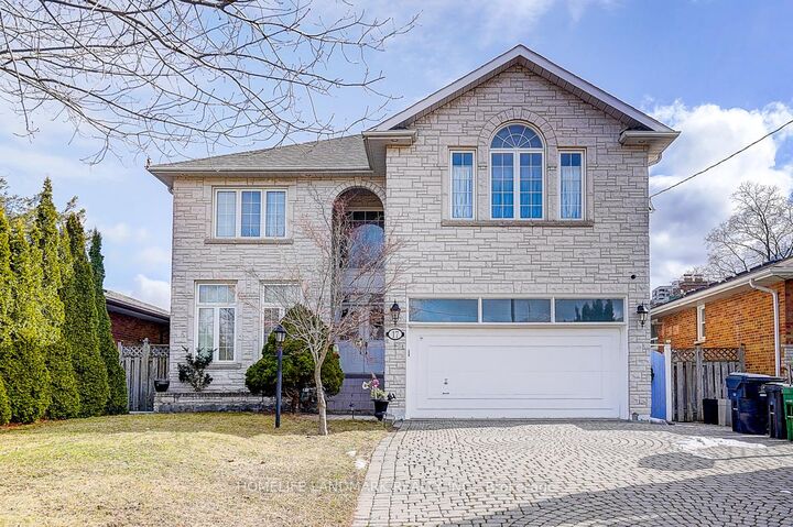 17 Averill Crescent — photo 1