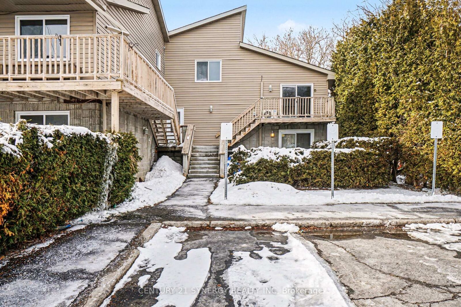 Property Photo: 776 St Jean Street 10 ON K0A 1M0
