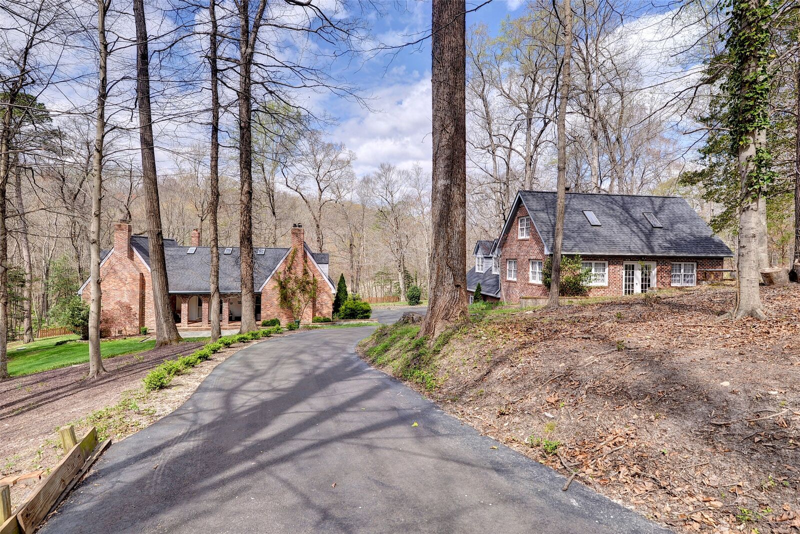 Property Photo: 132 Little John Road VA 23185
