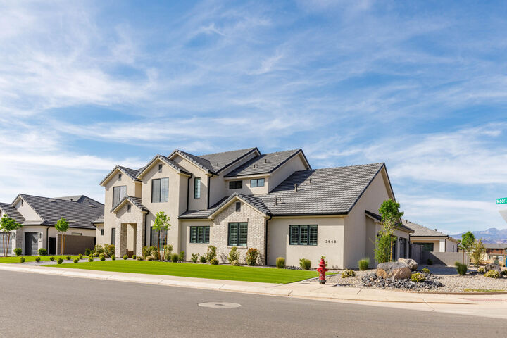 Property Photo:  2643 E Moorland Dr  UT 84790 