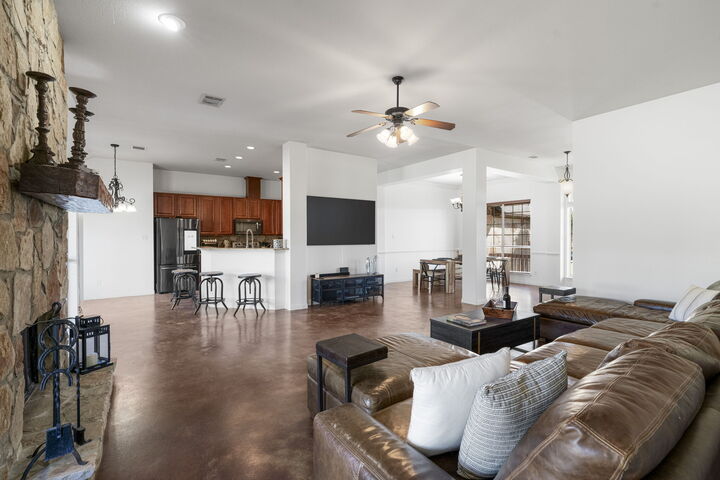 Property Photo:  463 Beauchamp Road  TX 78620 