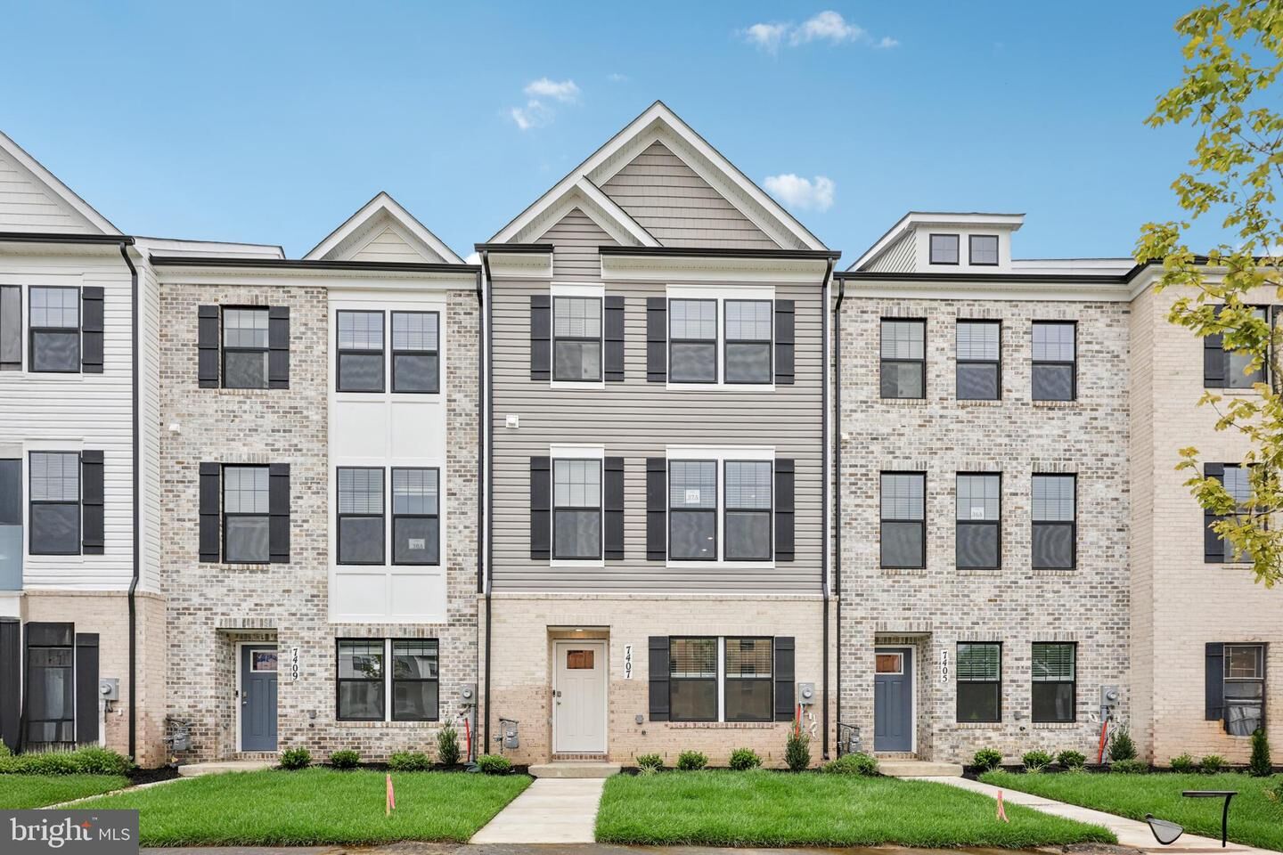 Property Photo:  7430 Calm Retreat Boulevard  MD 20613 