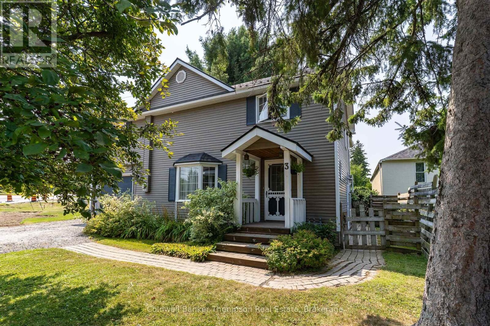 Property Photo: 3 Cliff Avenue ON P1H 1G4