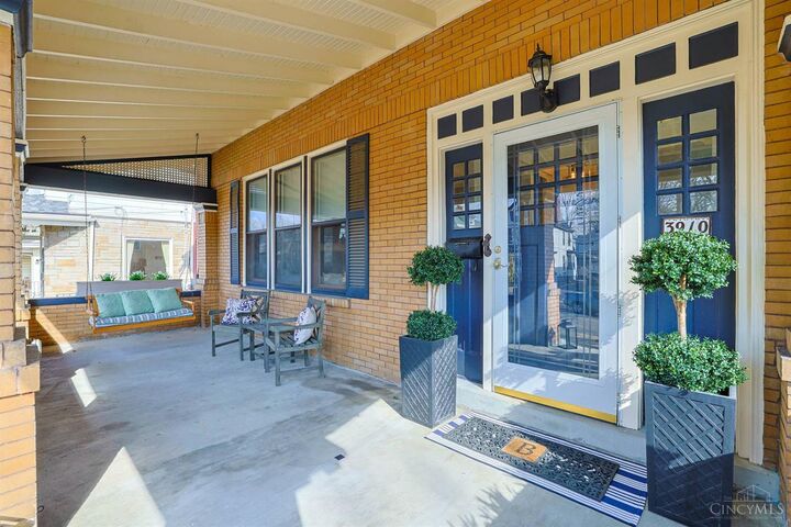 Property Photo: 3910 Elsmere Avenue OH 45212