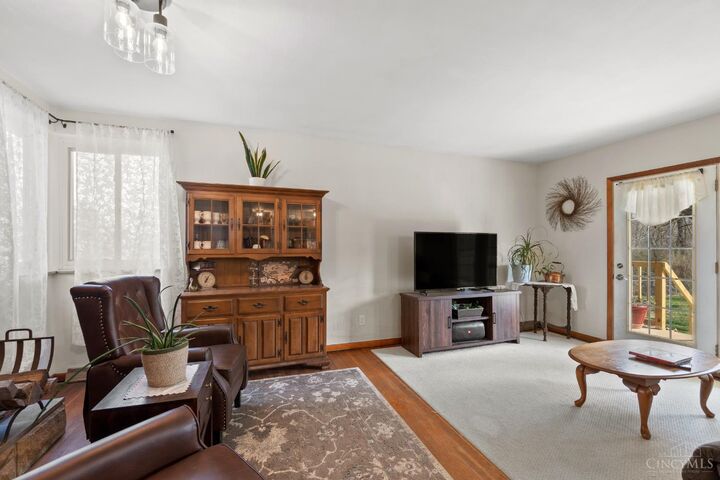 Property Photo: 873 E US Rt 22 &Amp 3 OH 45152