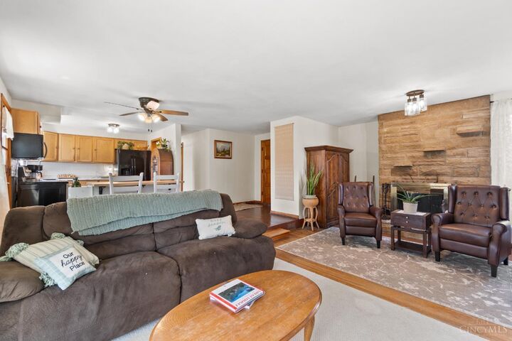 Property Photo: 873 E US Rt 22 &Amp 3 OH 45152
