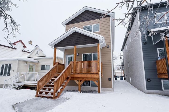 Property Photo: 40 Vivian Avenue MB R2M 0E4