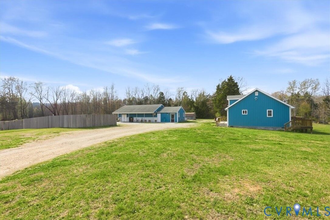 Property Photo: 1151 Cartersville Road VA 23027