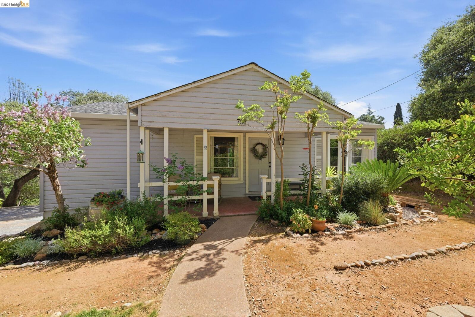 Property Photo: 757 E Bald Mountain Rd CA 95370