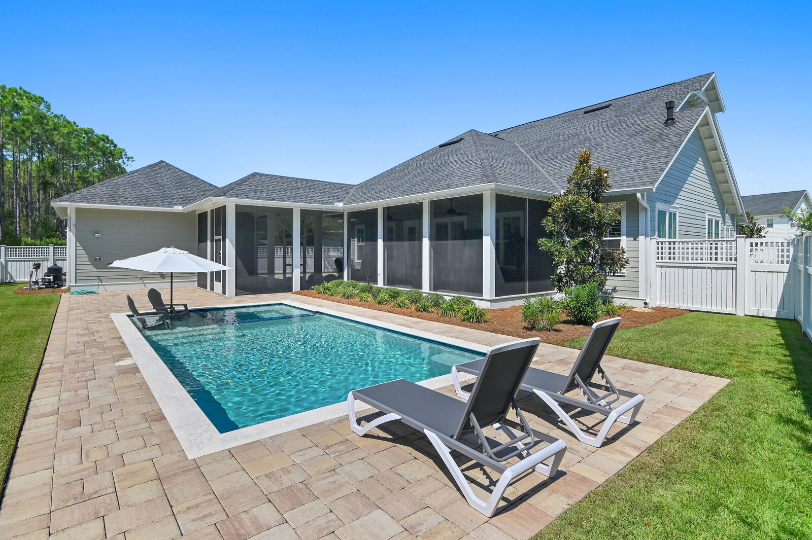 Property Photo:  21 Rosecourt Street  FL 32461 