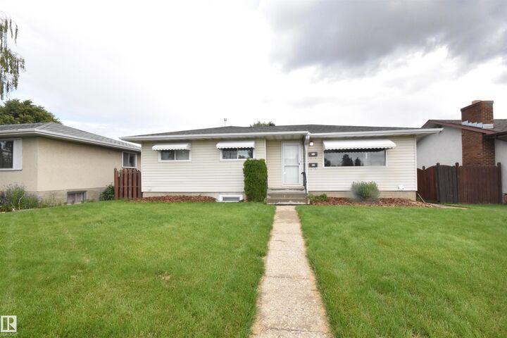 Property Photo: 13527 70 Street NW AB T5C 0K5