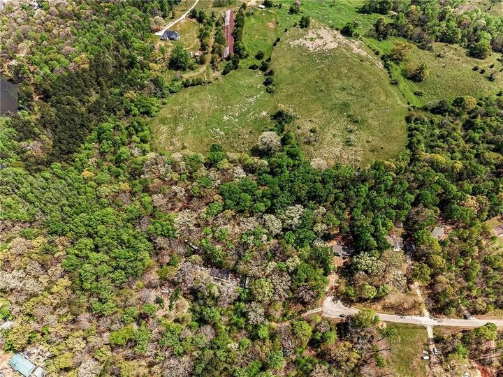 Property Photo: 101 Birch Court GA 30549