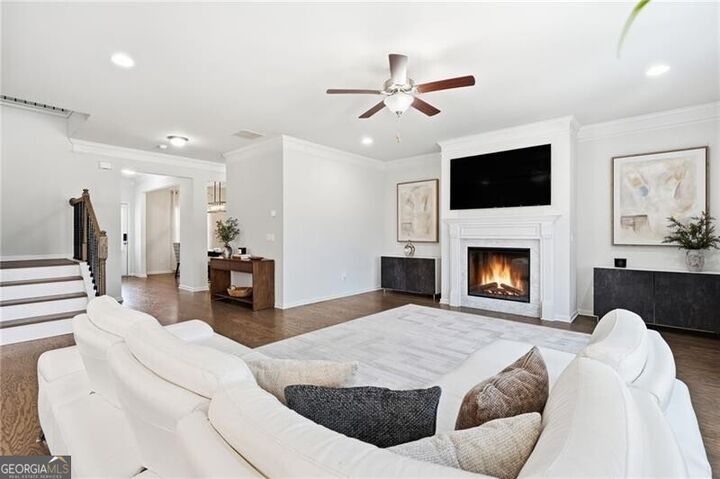 Property Photo:  5301 Burrus Lane SW  GA 30126 