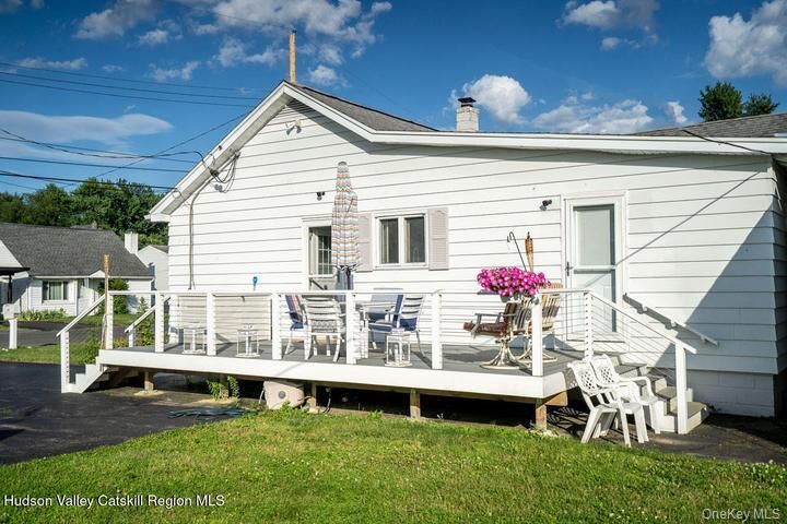 Property Photo:  101 Hinsdale Street  NY 12401 