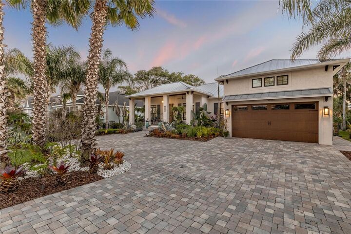 Property Photo: 1502 Saxon Drive FL 32169
