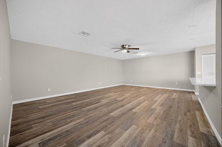 Property Photo:  2948 Tangerine Court  FL 34748 