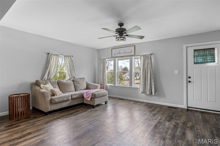 Property Photo: 925 Moorland Street MO 63640