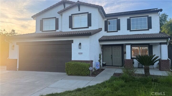 Property Photo: 2174 W Picadilly CA 93230