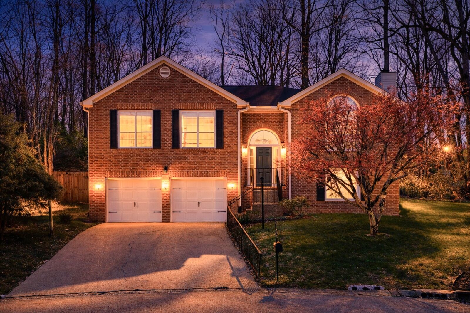 Property Photo:  1552 Eller Dr  TN 37221 