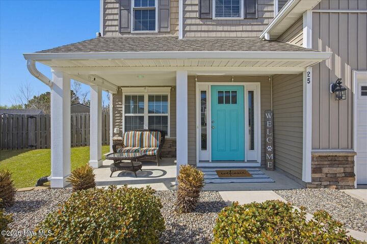 Property Photo:  25 Buchanan Court  NC 28457 