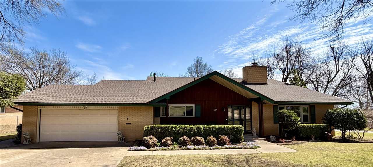 Property Photo:  1609 Blake  OK 74604 