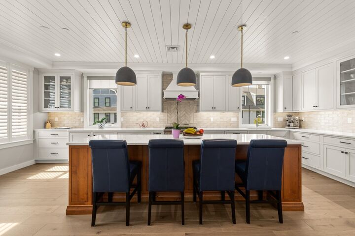 Property Photo:  28 Little Bay Drive  NH 03820 