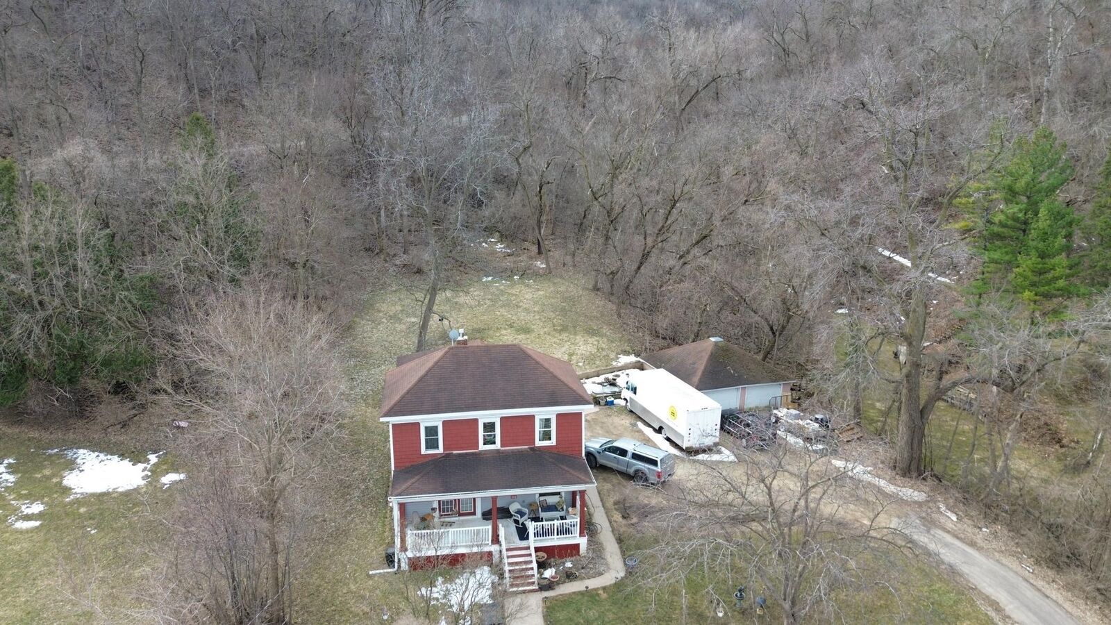 Property Photo:  591 E 7th Street  MN 55066 