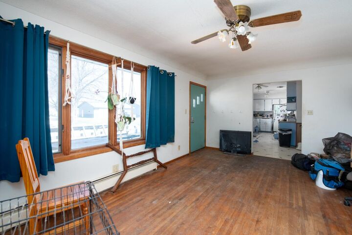 Property Photo:  471 Sky View Avenue  MN 56054 