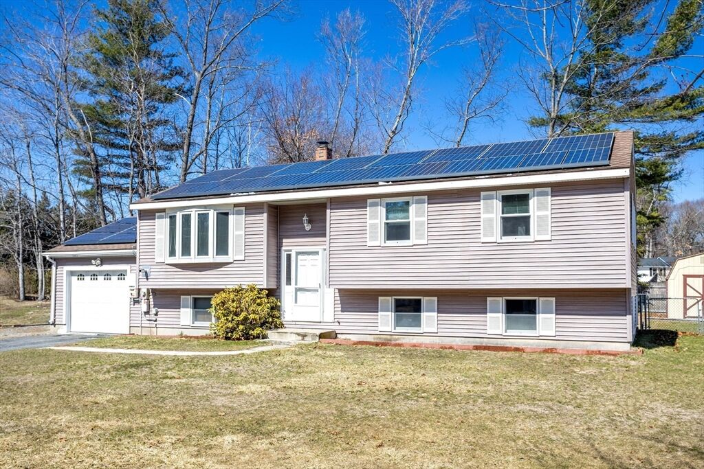 Property Photo:  65 Gordon Street  MA 01453 