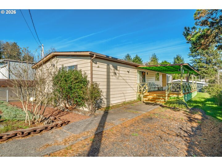 Property Photo:  7975 16th St  OR 97107 