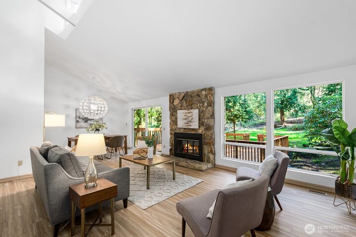 Property Photo:  2014  193rd Avenue SE  WA 98075 