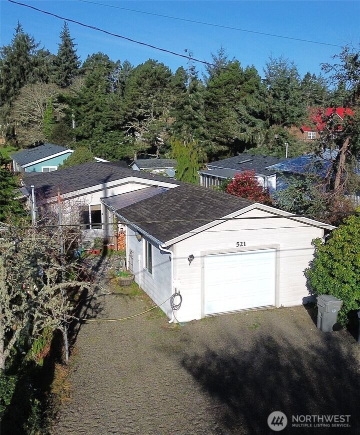 Property Photo: 521 N Hoquiam Street WA 98595