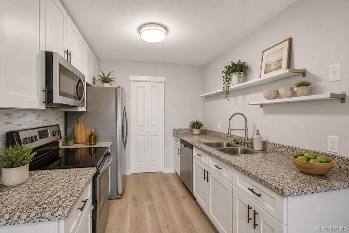 Property Photo:  580 Vance Street A  CO 80226 