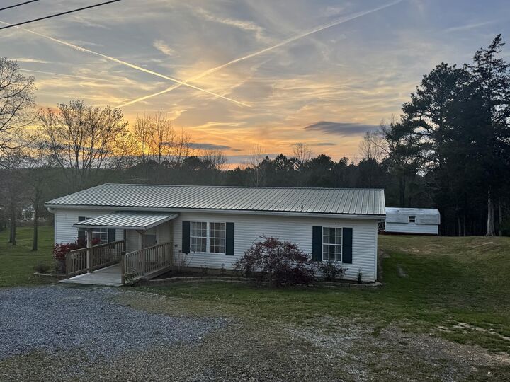 Property Photo:  2878 Humphrey Bridge Road SW  TN 37353 