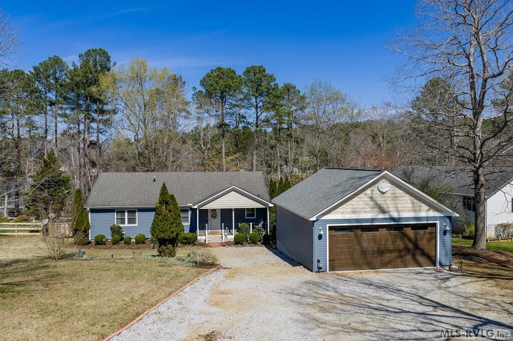 Property Photo: 1809 Occanecchi Trl VA 23845