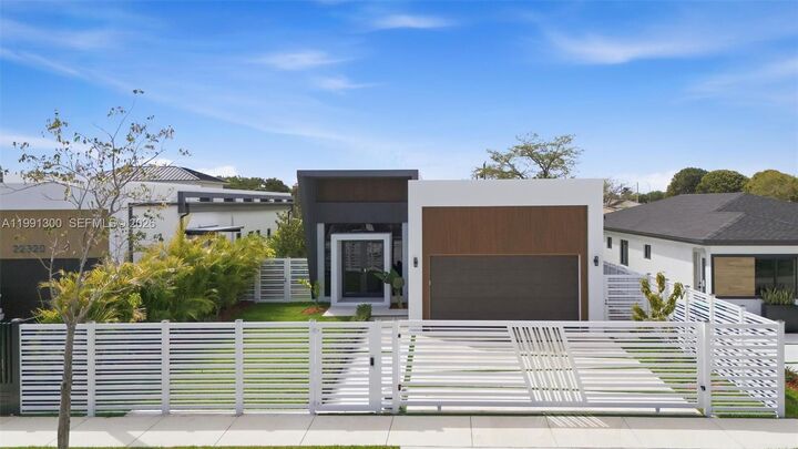 Property Photo: 22900 SW 122 Pl FL 33170