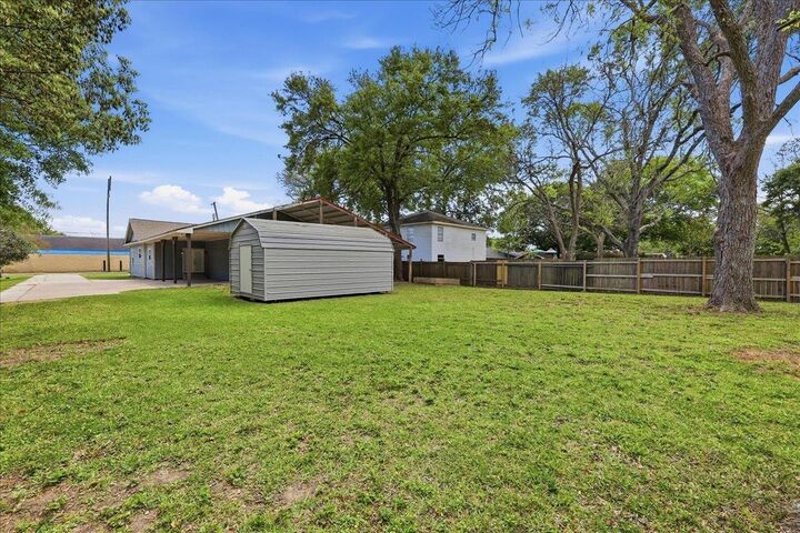 Property Photo:  6309 32nd Street  TX 77619 