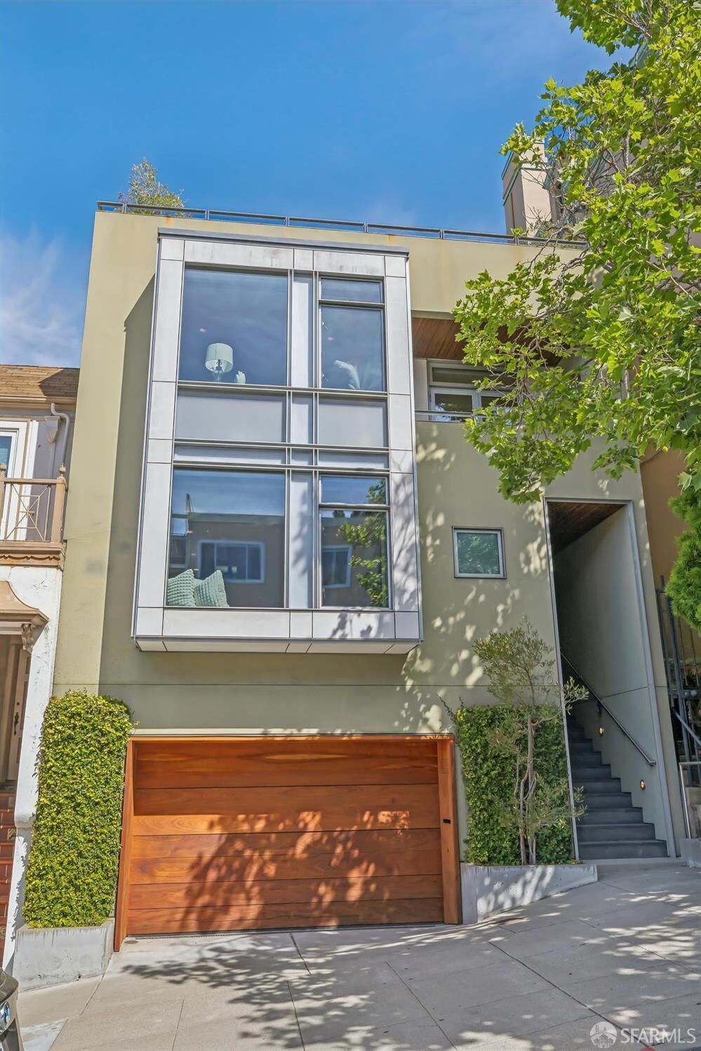 Property Photo:  1170 Chestnut Street  CA 94109 