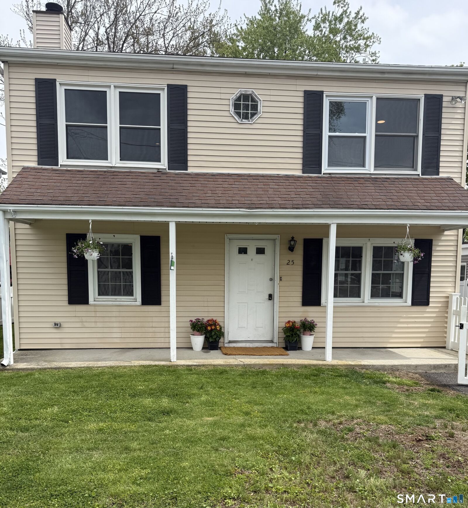 Property Photo:  25 Albin Road  CT 06902 